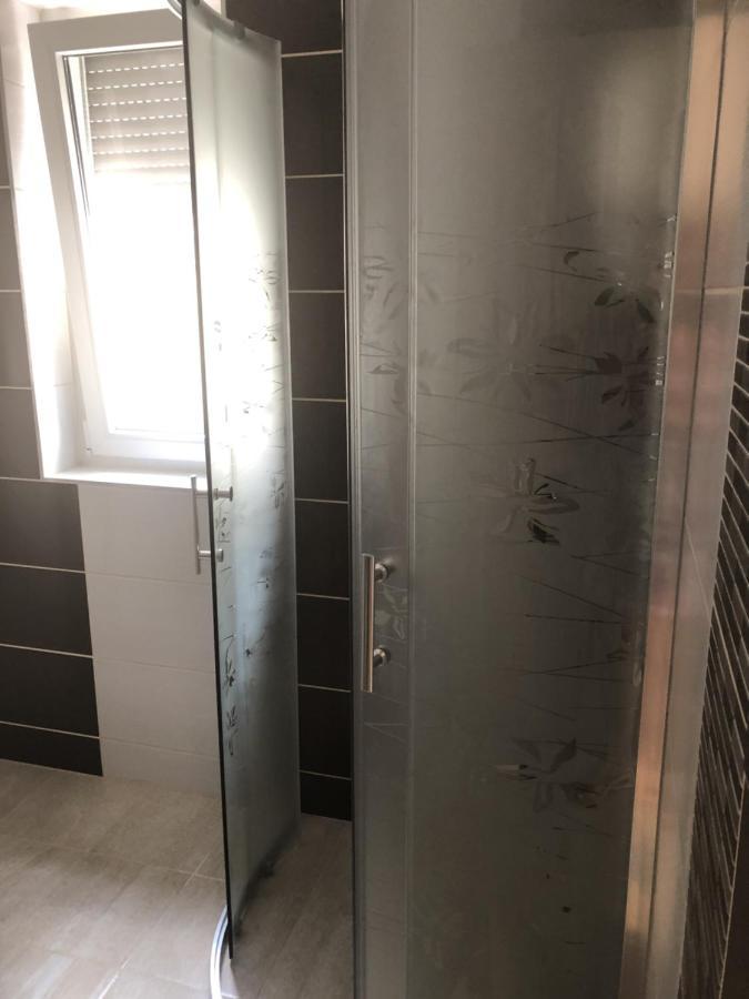 Szem-S Vendeghaz Hotel Balatonszárszó Екстериор снимка