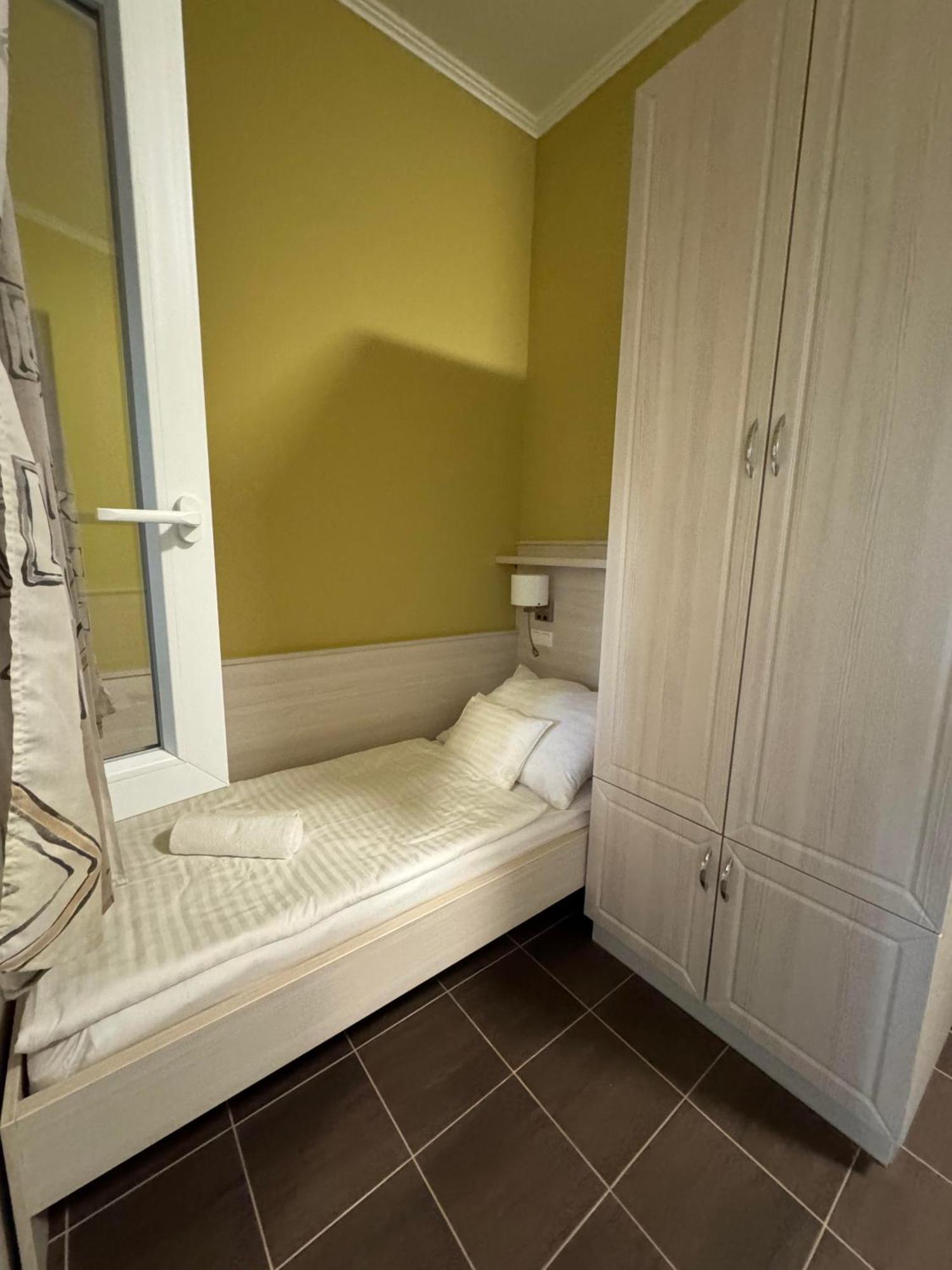 Szem-S Vendeghaz Hotel Balatonszárszó Екстериор снимка